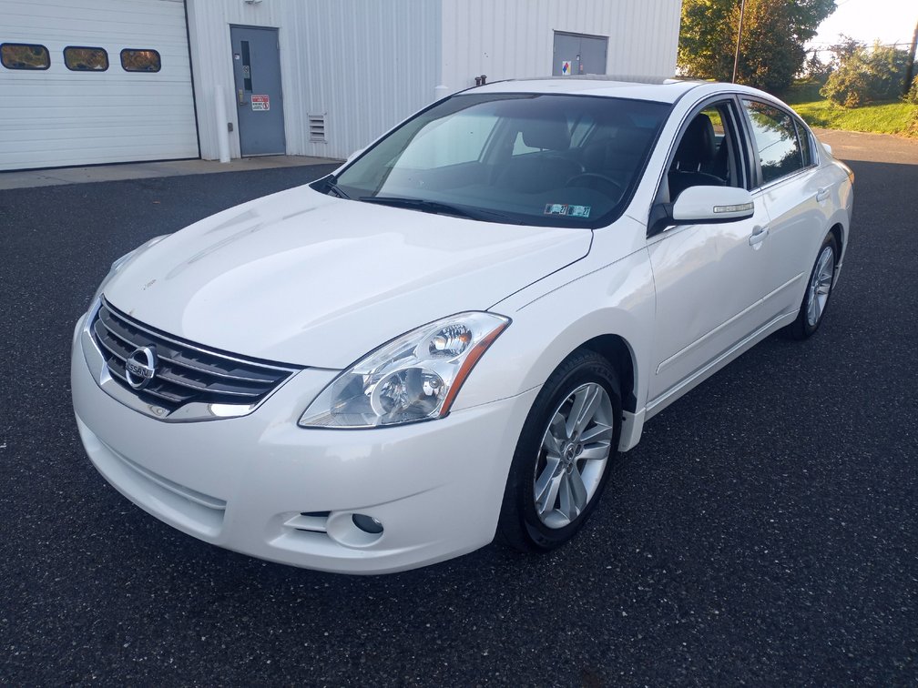 2010 Nissan Altima SR