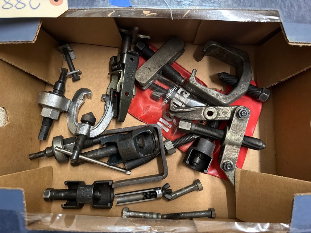 Gear Pullers & Thread Repair Items