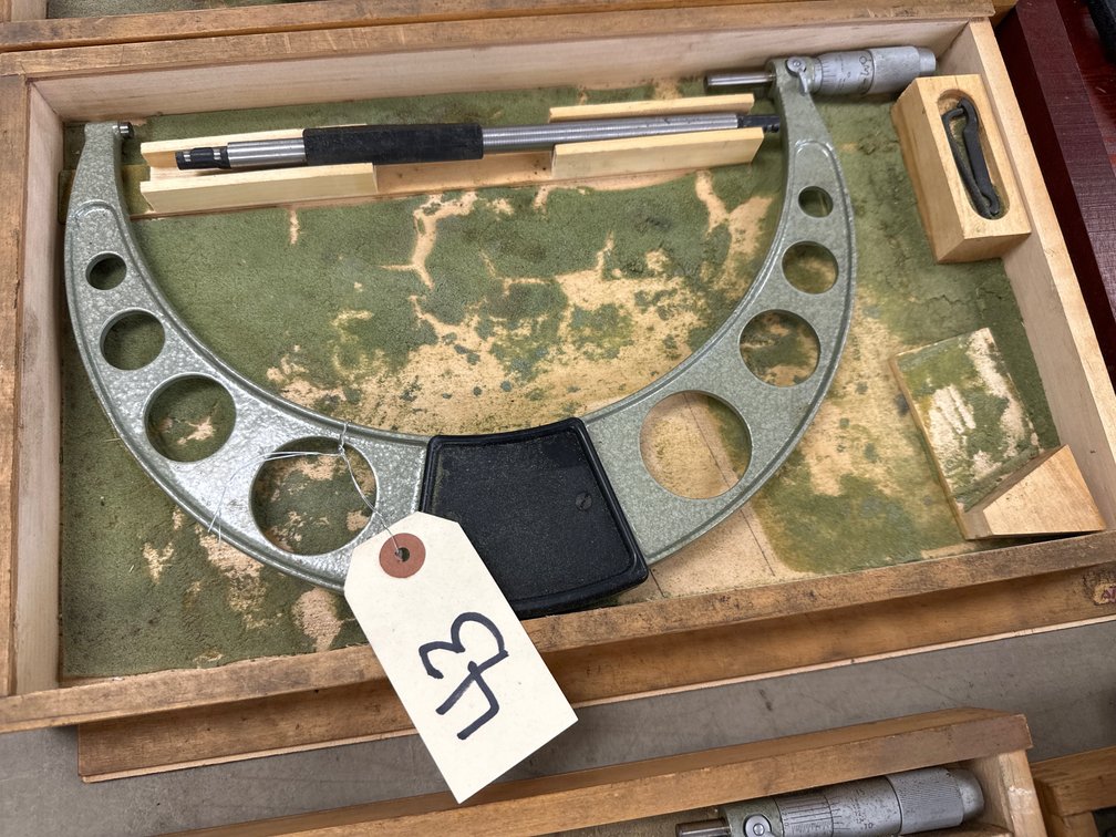 9”–10” Outside Micrometer