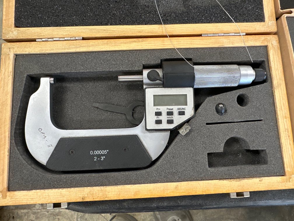 2”–3” Digital Micrometer