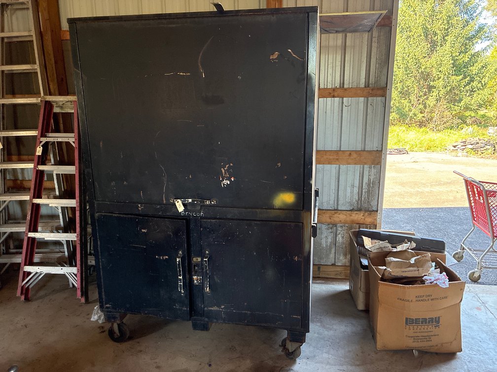 Large Rolling Metal Tool Chest