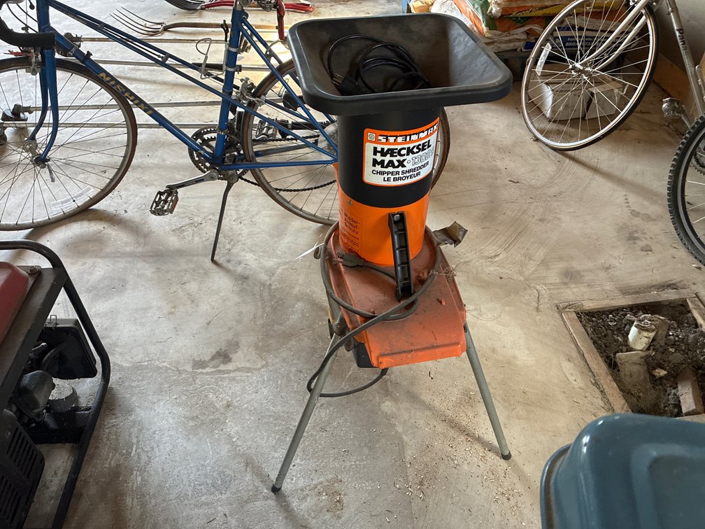 Steinmax Electric Chipper Shredder