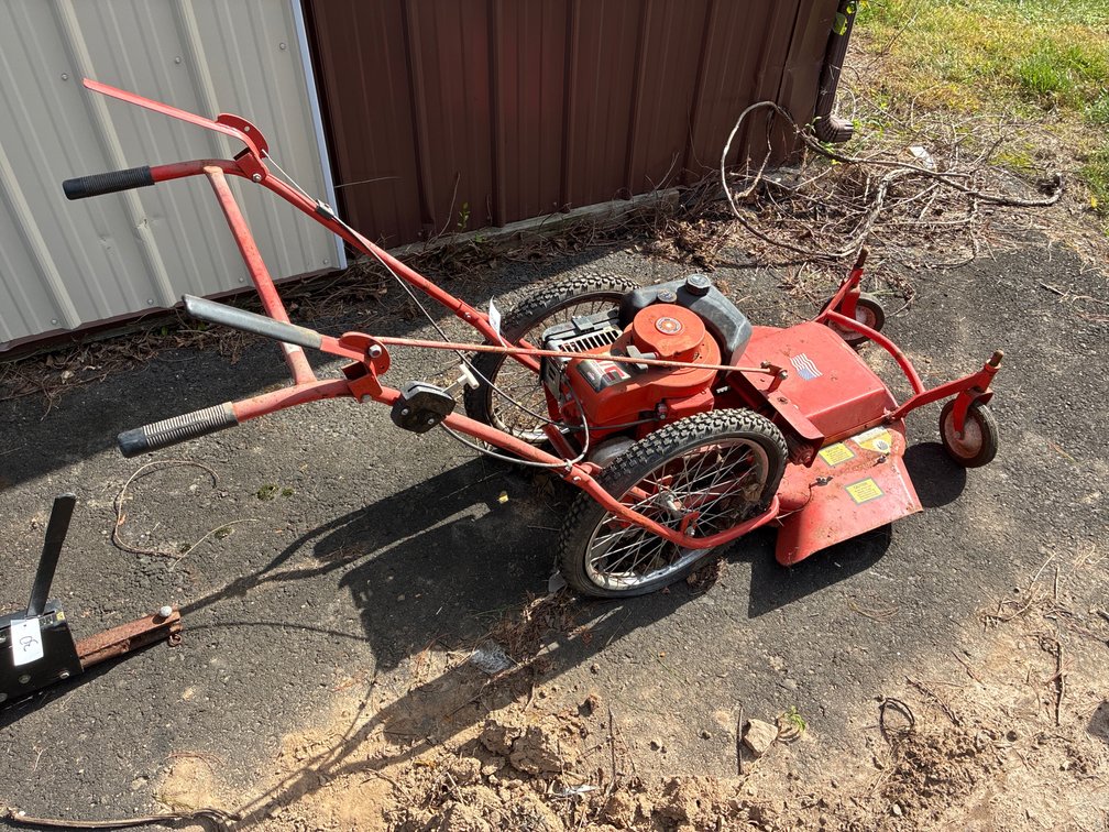 Sarlo Gas Mower