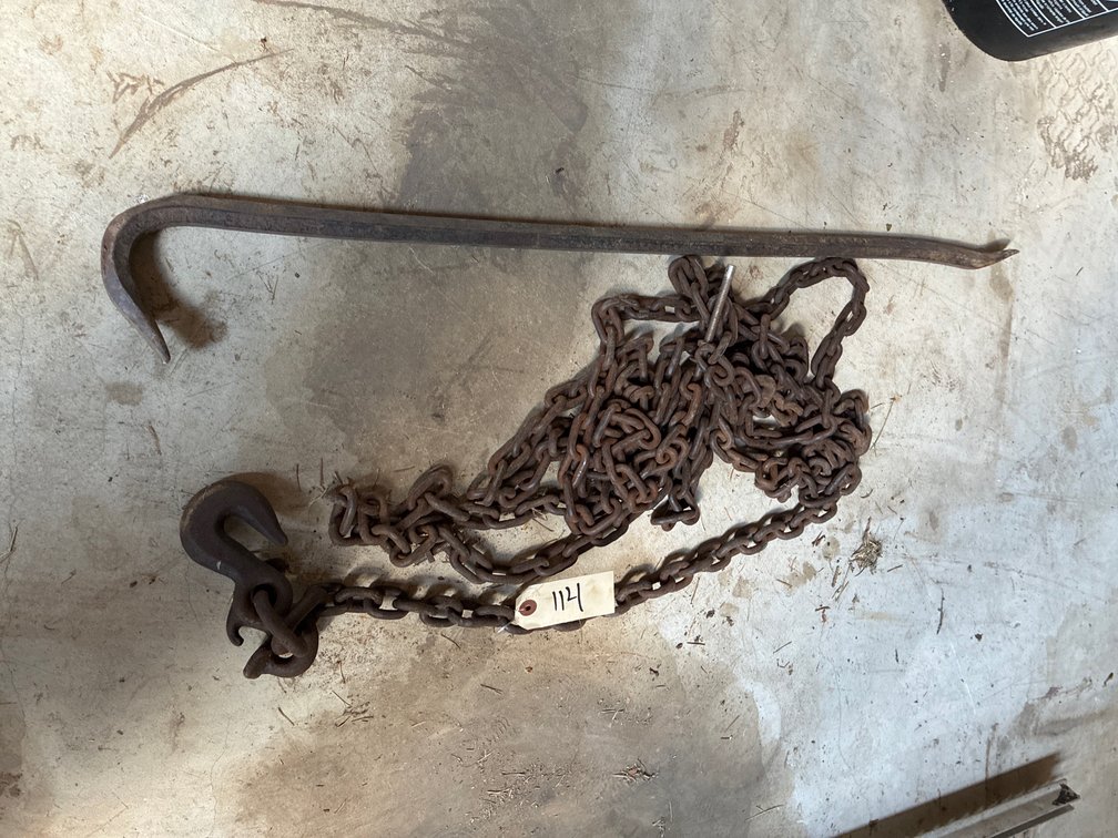 1-Hook Chain and Pry Bar