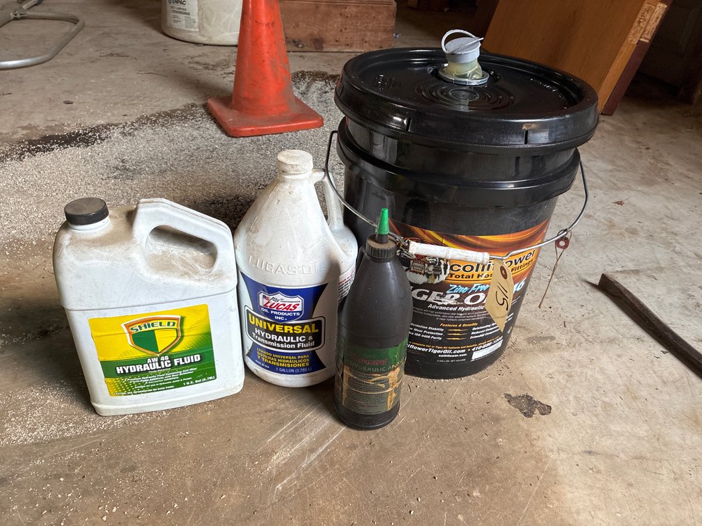 Asst. Hydraulic Oil