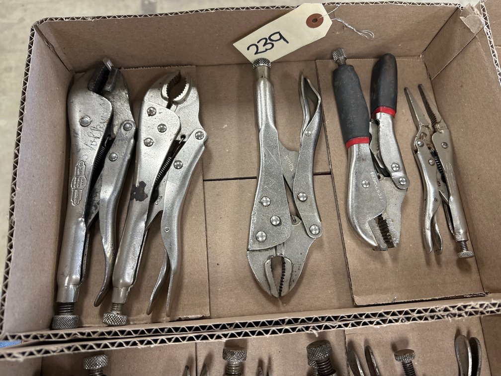 Locking Pliers