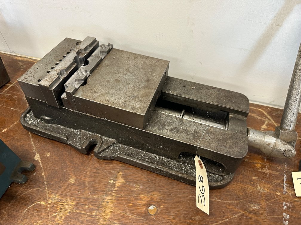 Heavy-Duty Milling Machine Vise