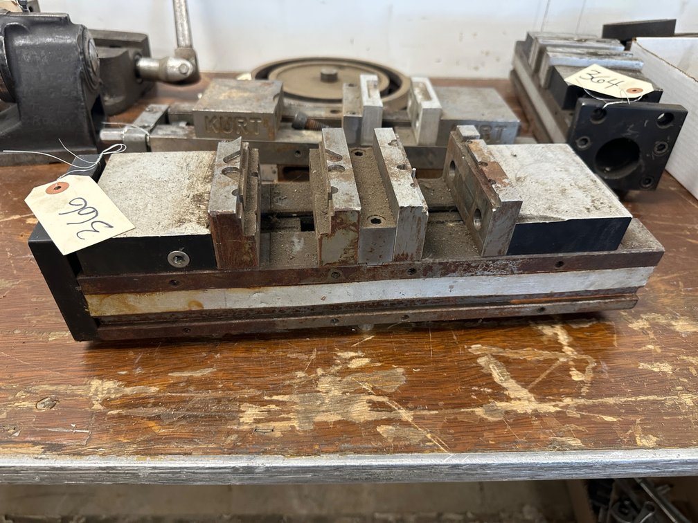 Heavy Duty Double Vise