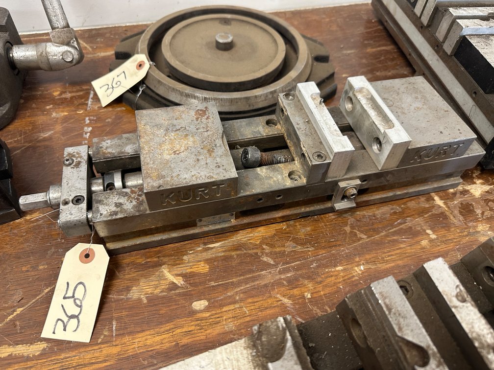 Heavy Duty Double Vise