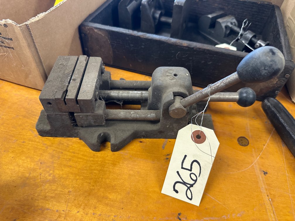 Machine Vise