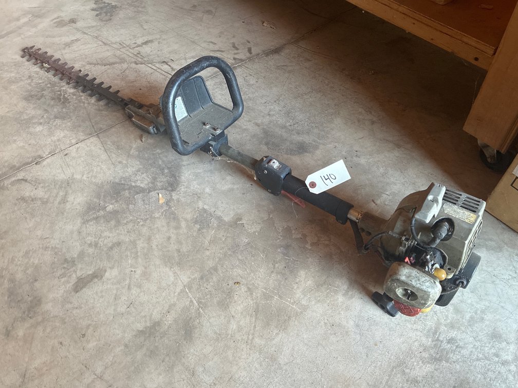 Gas Extension Trimmer