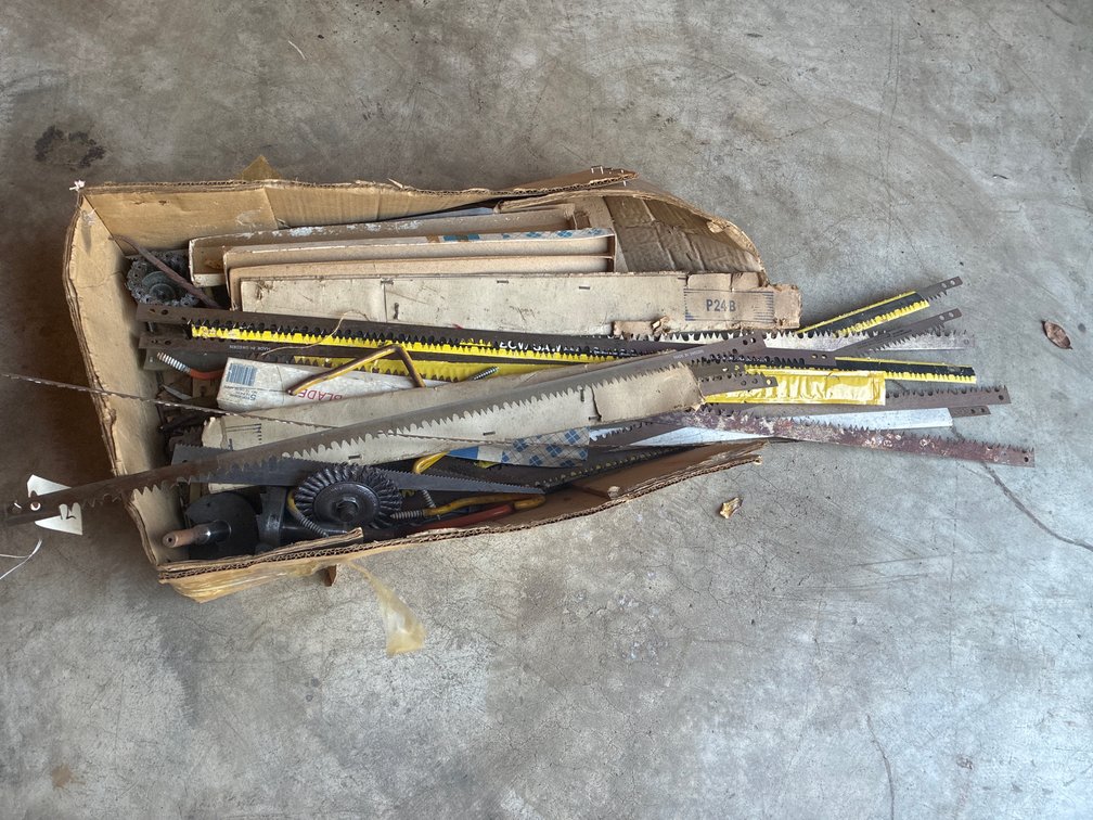 Saw Blades and Wire Brush Wheels