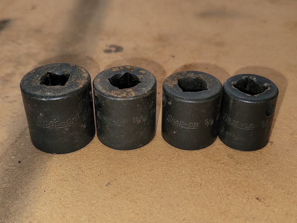 (4) Snap-On Sockets