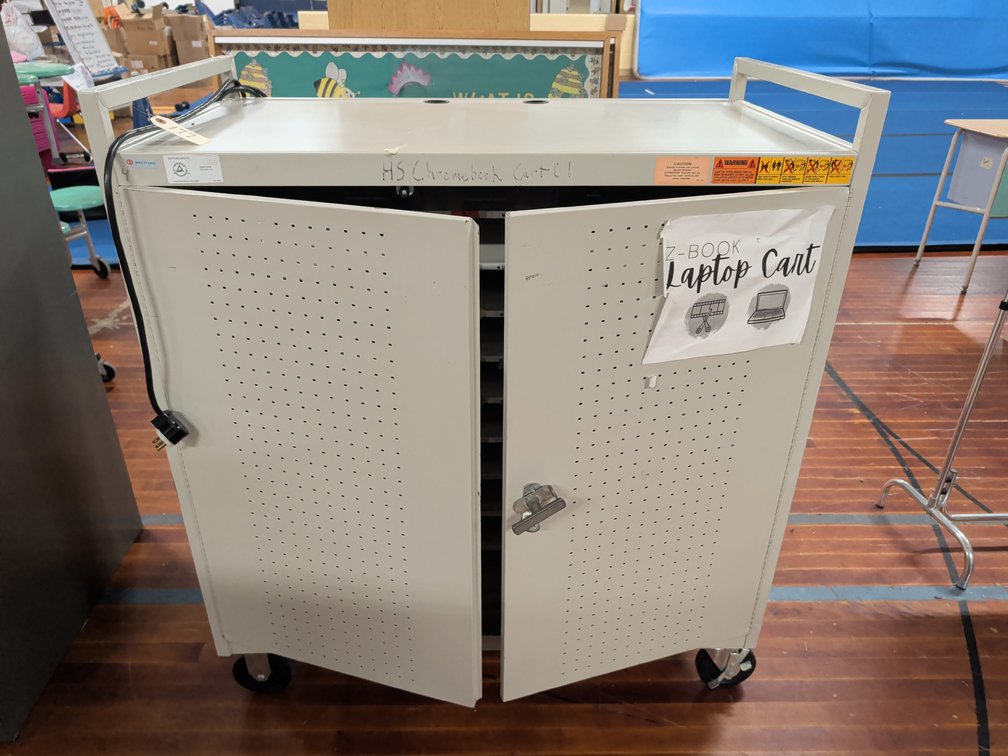 Mobile Media Charging Cart