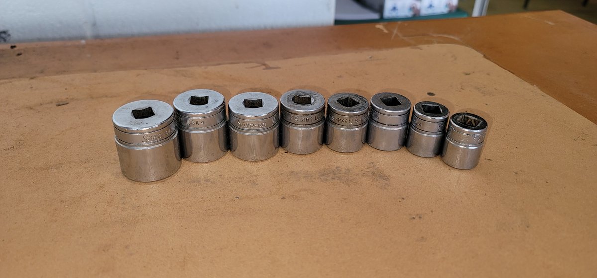 (8) Snap-On Sockets