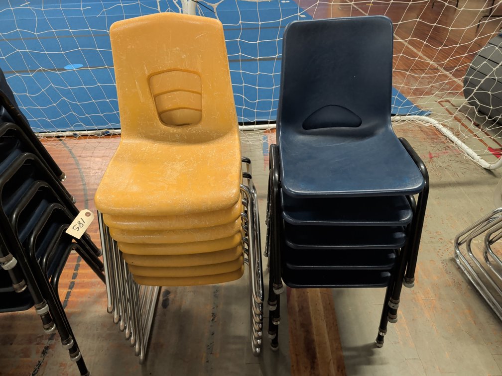 (12) Chairs