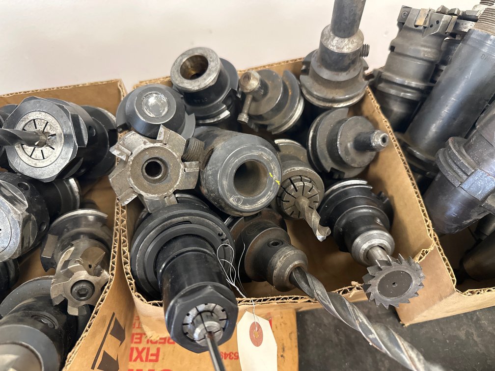 (11) CAT 40 Tool Holders