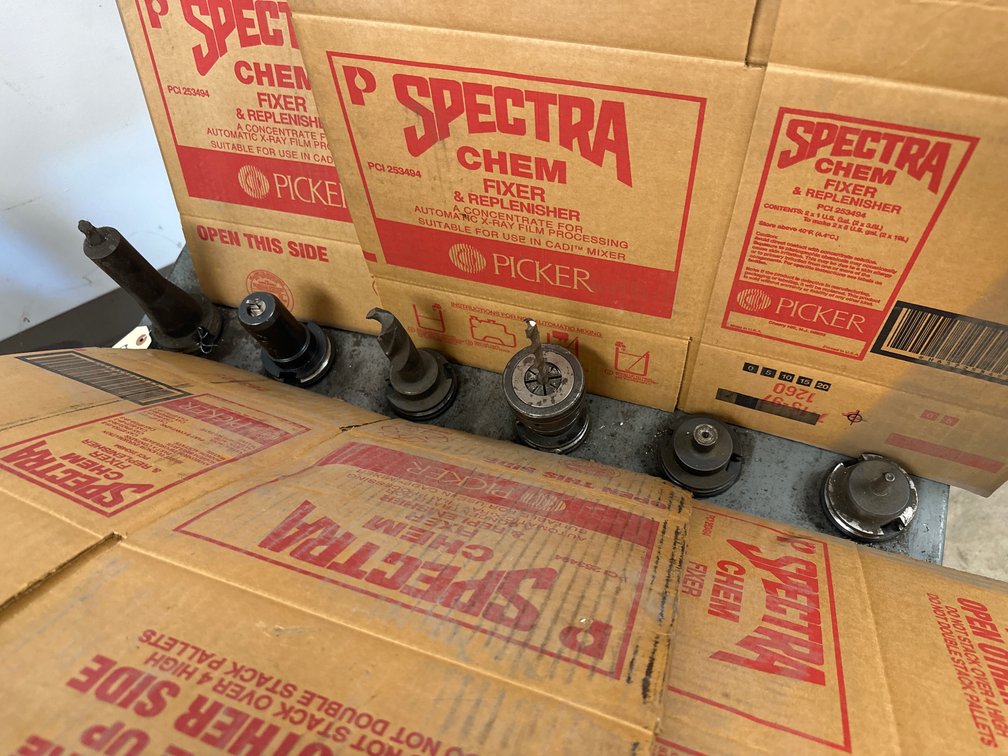 (6) CAT 40 Tool Holders