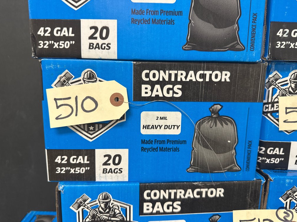 (1) Box of Contractor Trash Bags