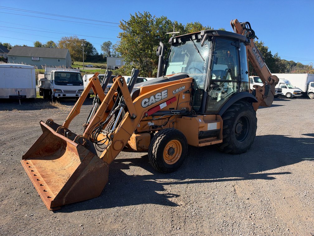 2016 Case 580N Backhoe