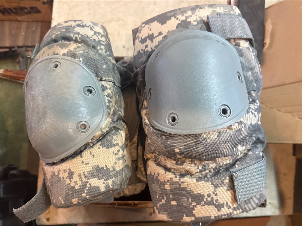 Army Knee Pads