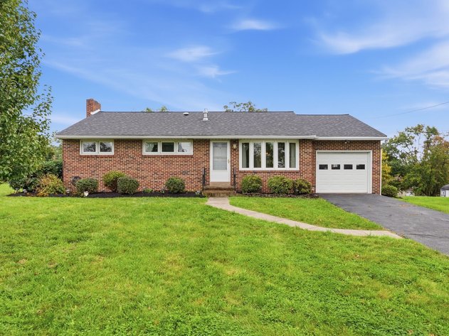 Image for 1382 Kauffman Rd Real Estate Auction – Pottstown, PA