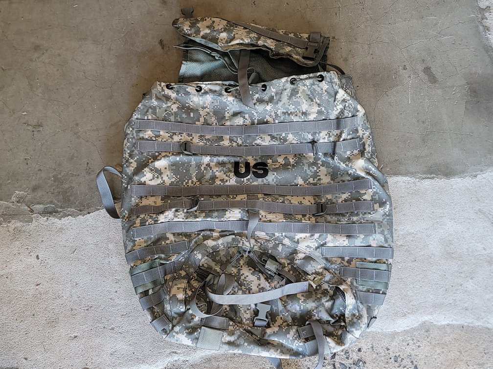 (10) Military Ruck Sacks