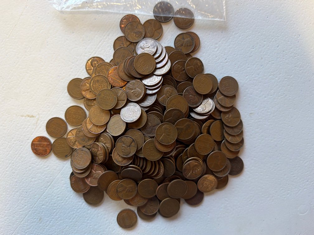 269 Mixed Pennies