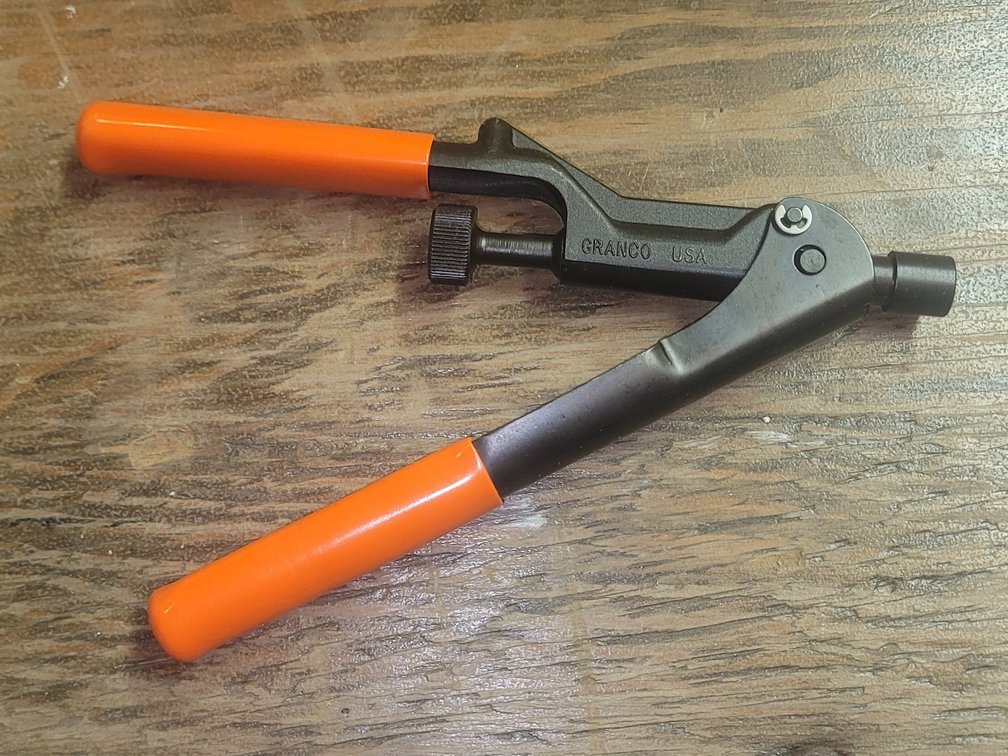 (8) Rivet Tool