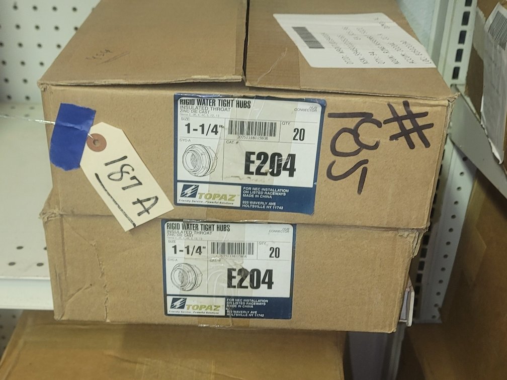 (40) Ridig Watertight Hubs