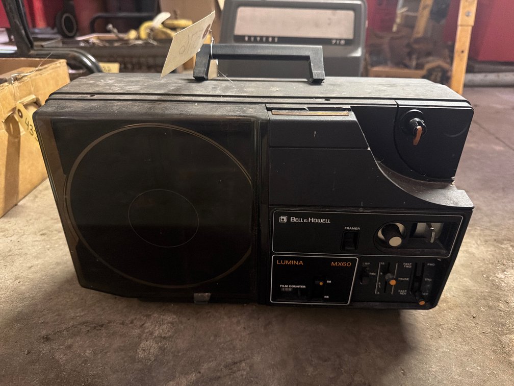 Bell & Howell MX60 8MM Projector