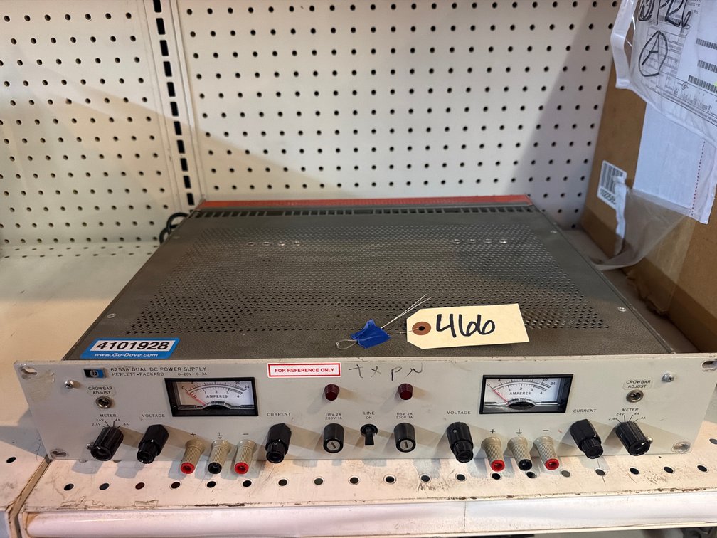 HP Dual DC Power Supply