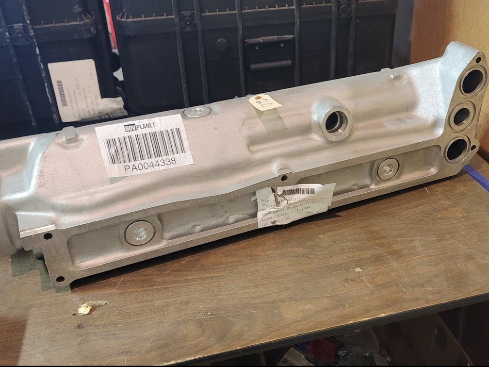 Diesel Engine Valve Cover