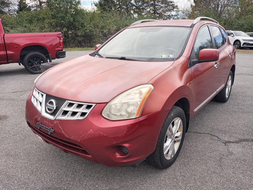 2013 Nissan Rogue SV AWD (TOW)