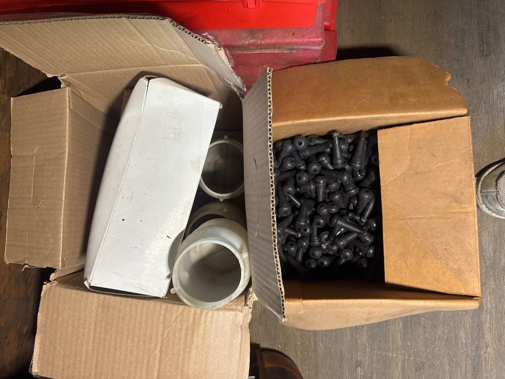 Valve Stems & Paint Cans
