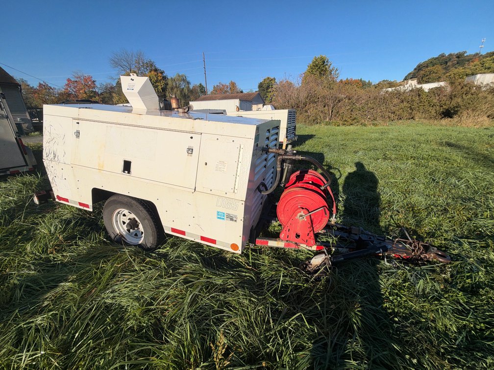 2016 Sullivan Palatek D185PGB4 Diesel Air Compressor