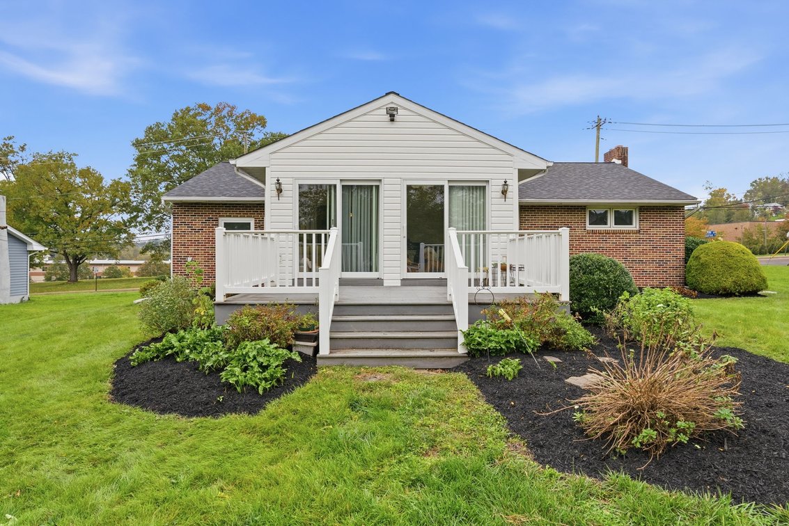 Image for 1382 Kauffman Rd Real Estate Auction – Pottstown, PA