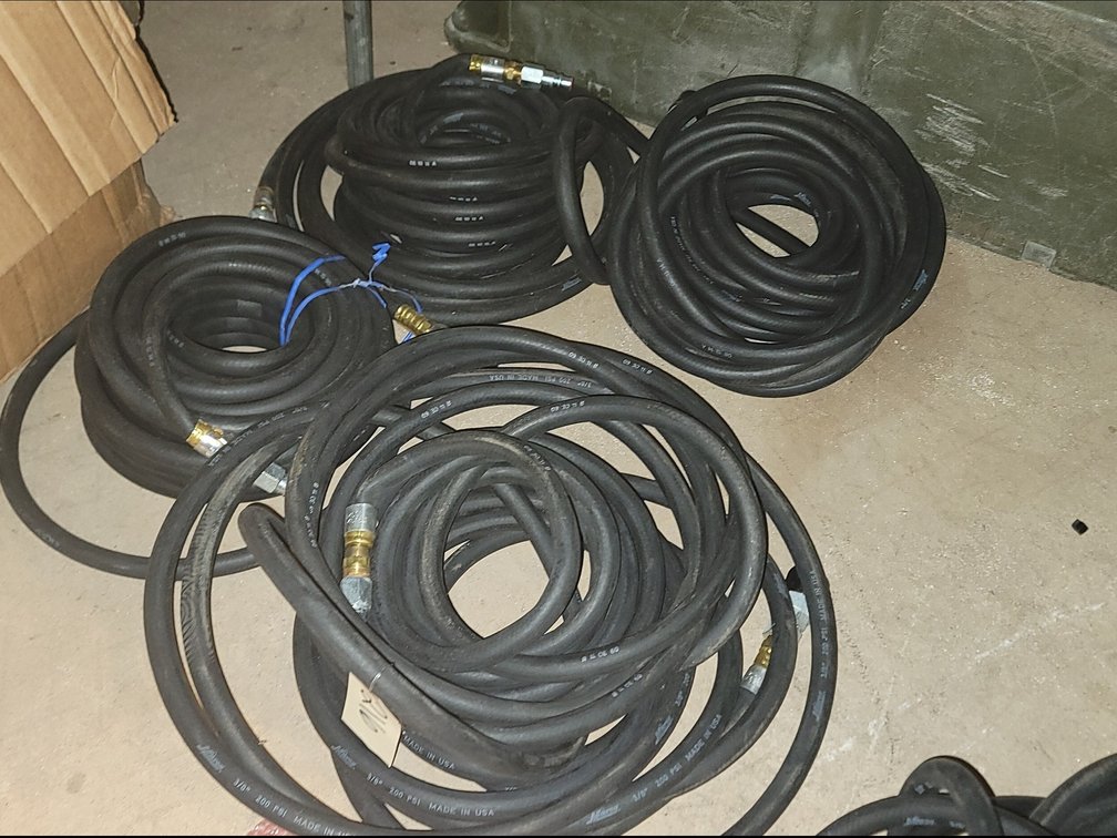 (4) Industrial Air Hoses