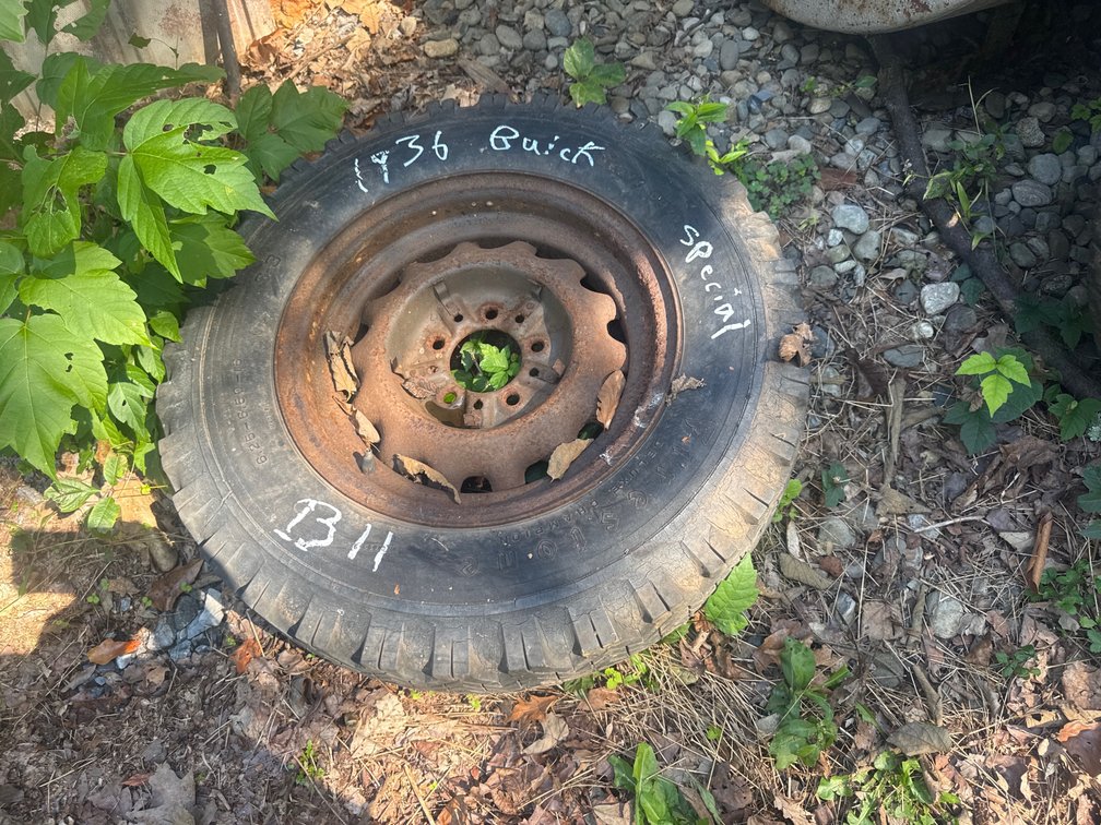 1936 Buick Special Tire