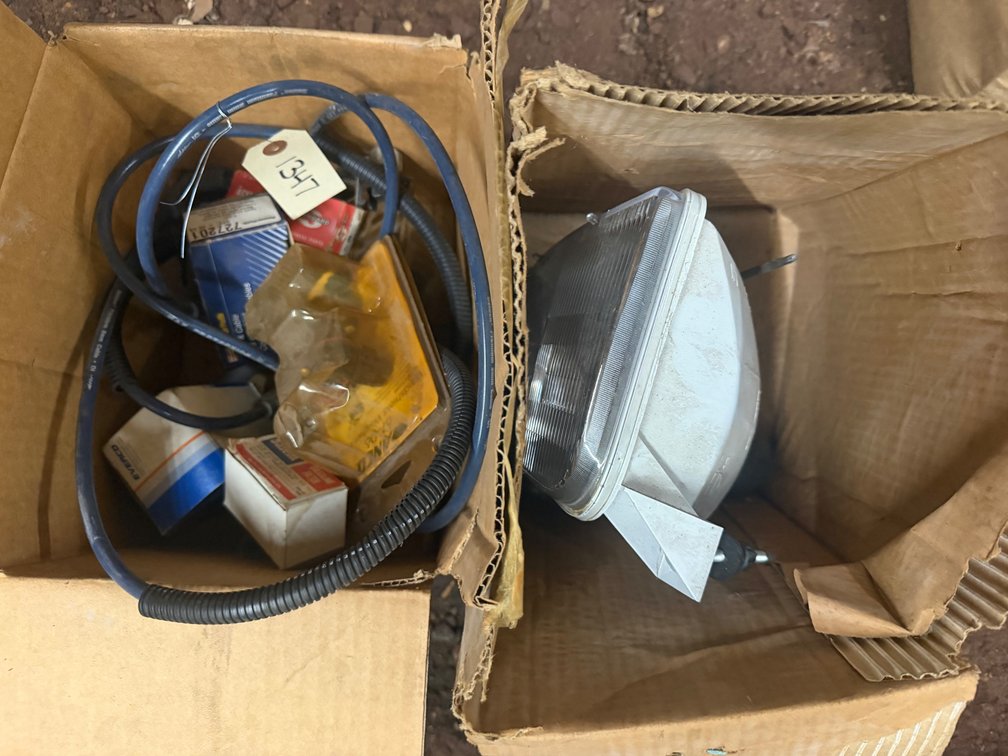 Windshield Washer Pumps & Ford Headlight