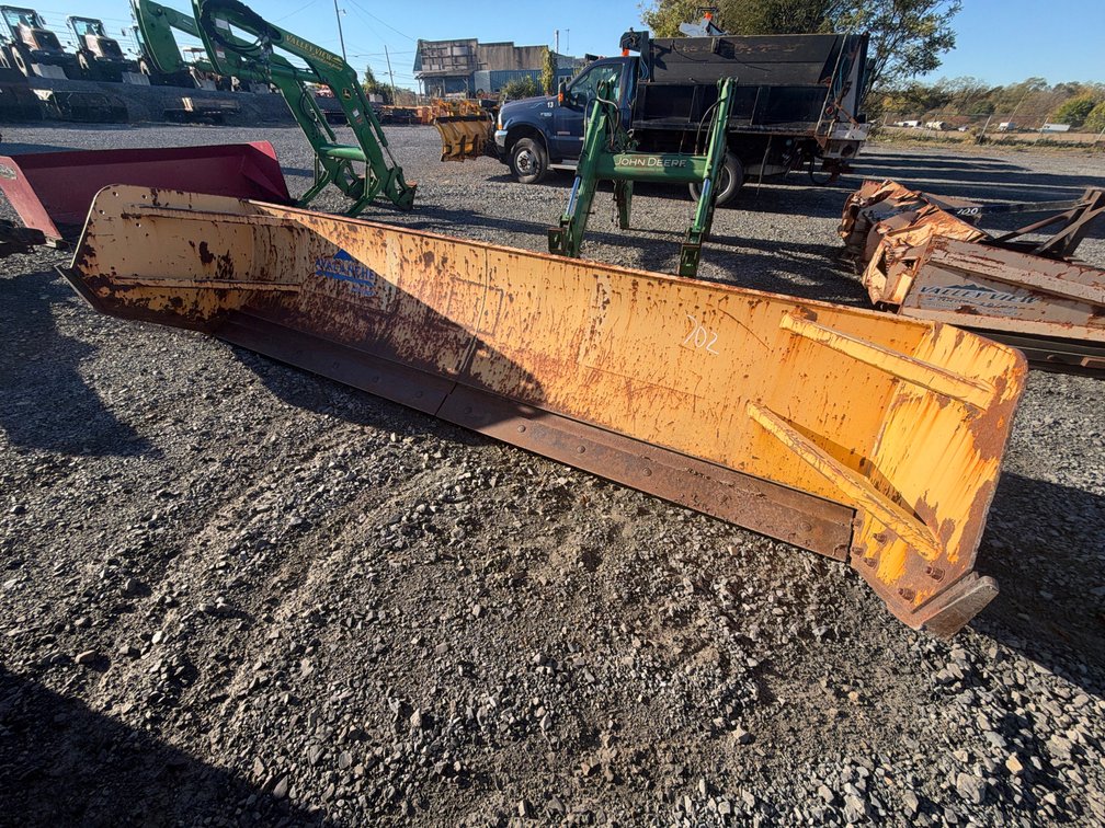 Avalanche 12’ Tractor Pusher Box