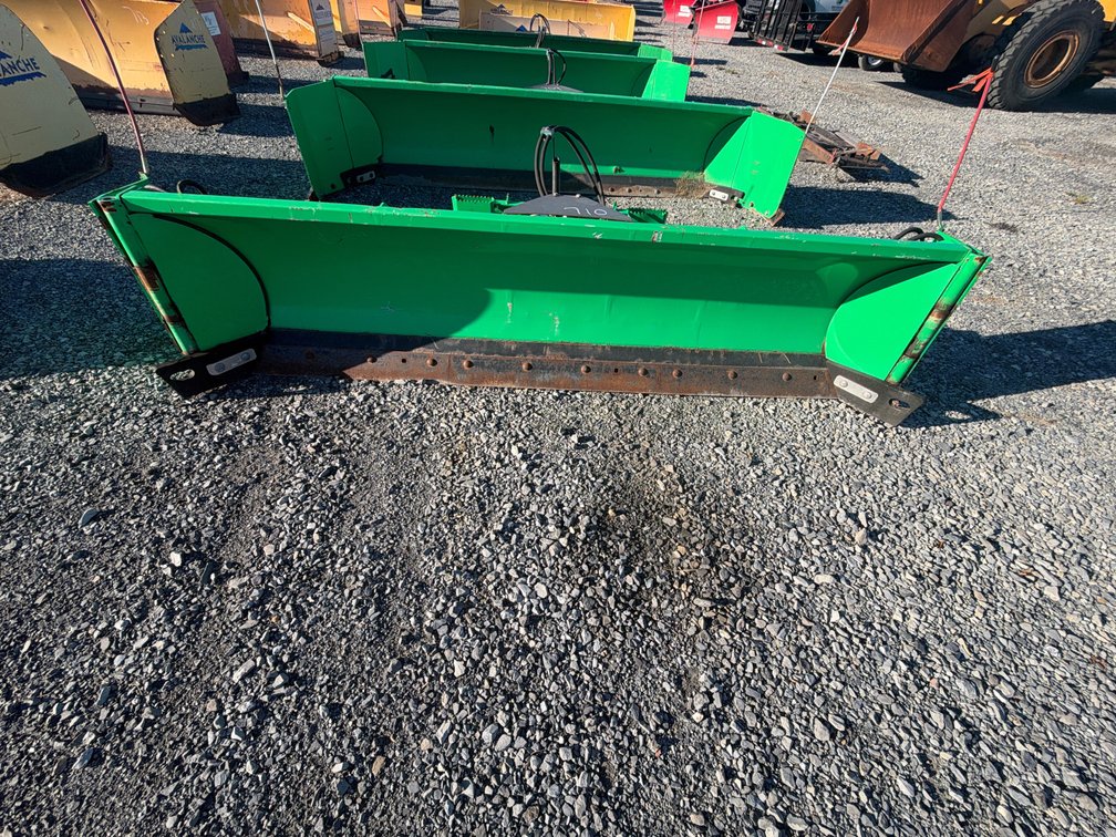 Snow Wolf Skid Steer Plow Quattro