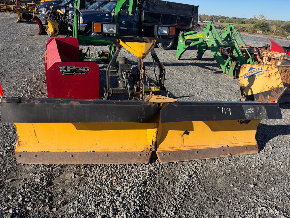 9.5 Fisher Plow