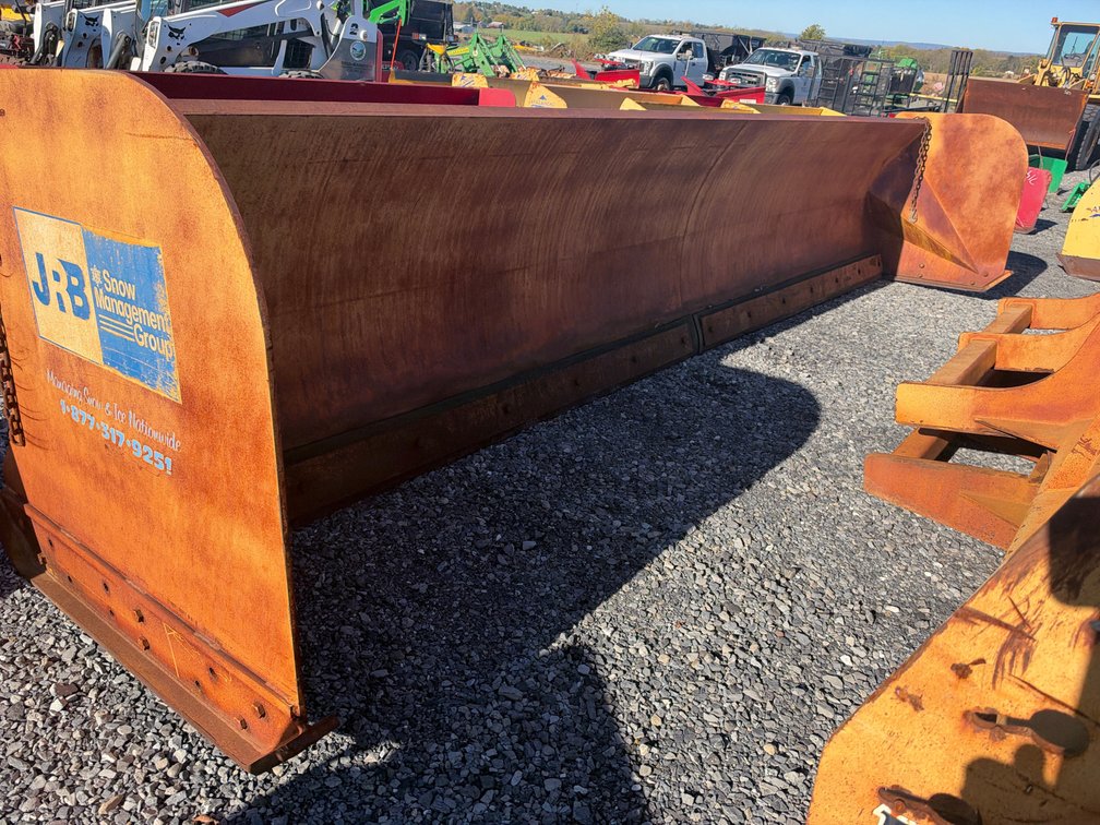 JRB 20’ Pusher Box