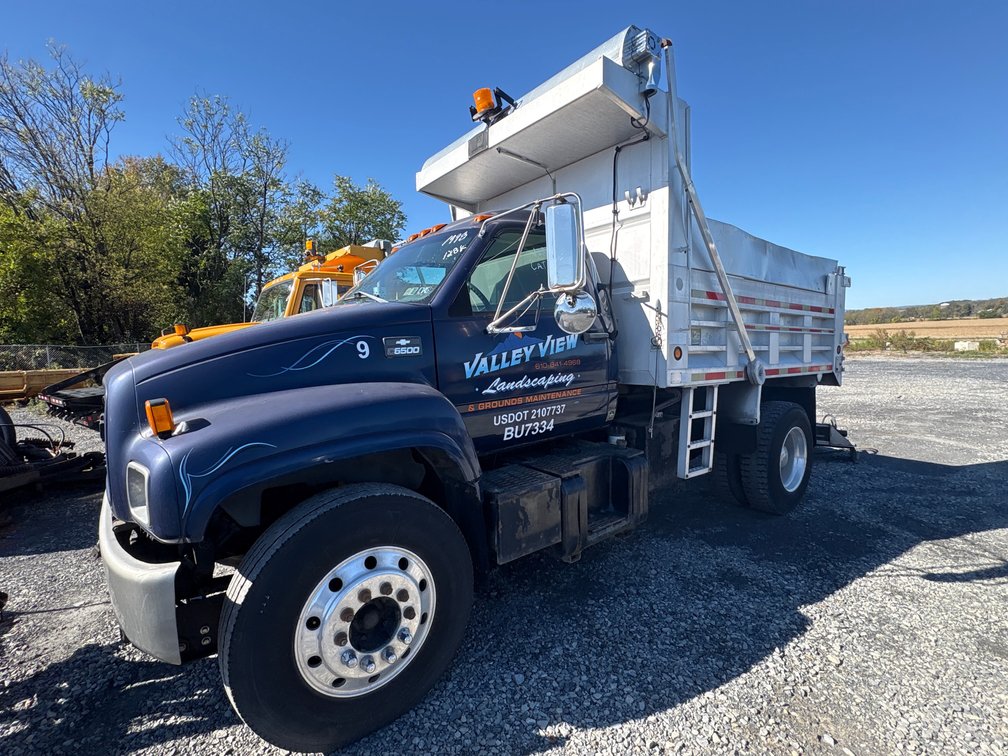 1998 Chevy C6500 Dump Truck