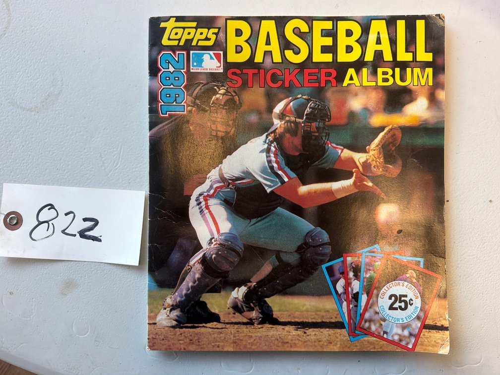 1982 Topps Baseball Sticker Album