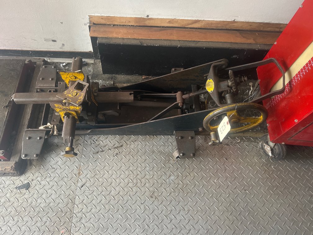 Transmission Jack 