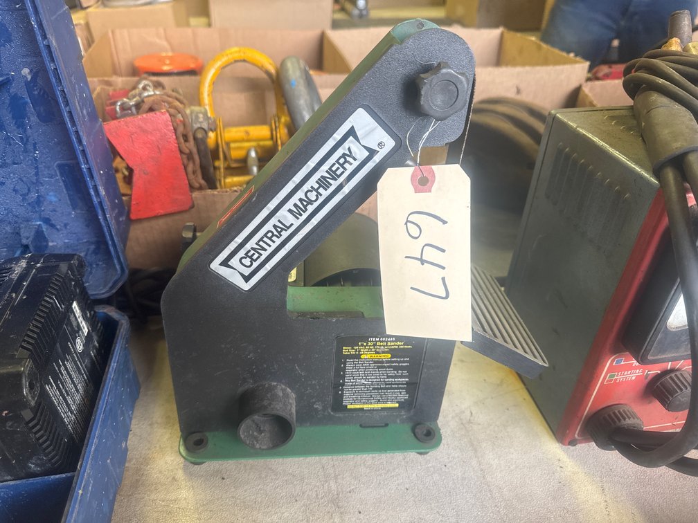 Central Machinery Belt Sander 