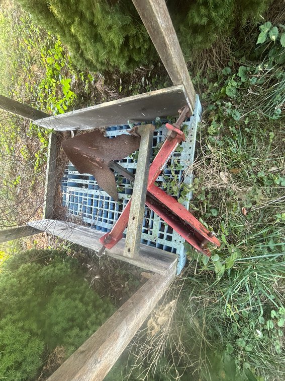 Image for Live Estate Auction: Greenhouse Equipment, Tractor & Tools - Pottstown, PA