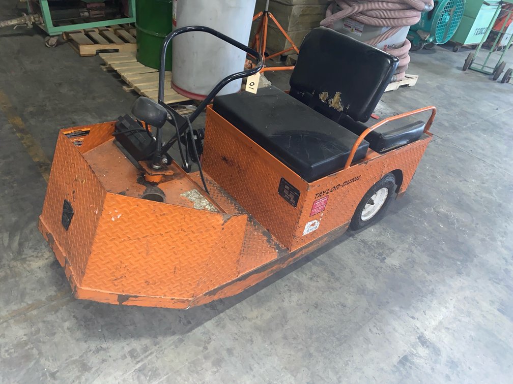 Taylor-Dunn 3-Wheel Electric Cart